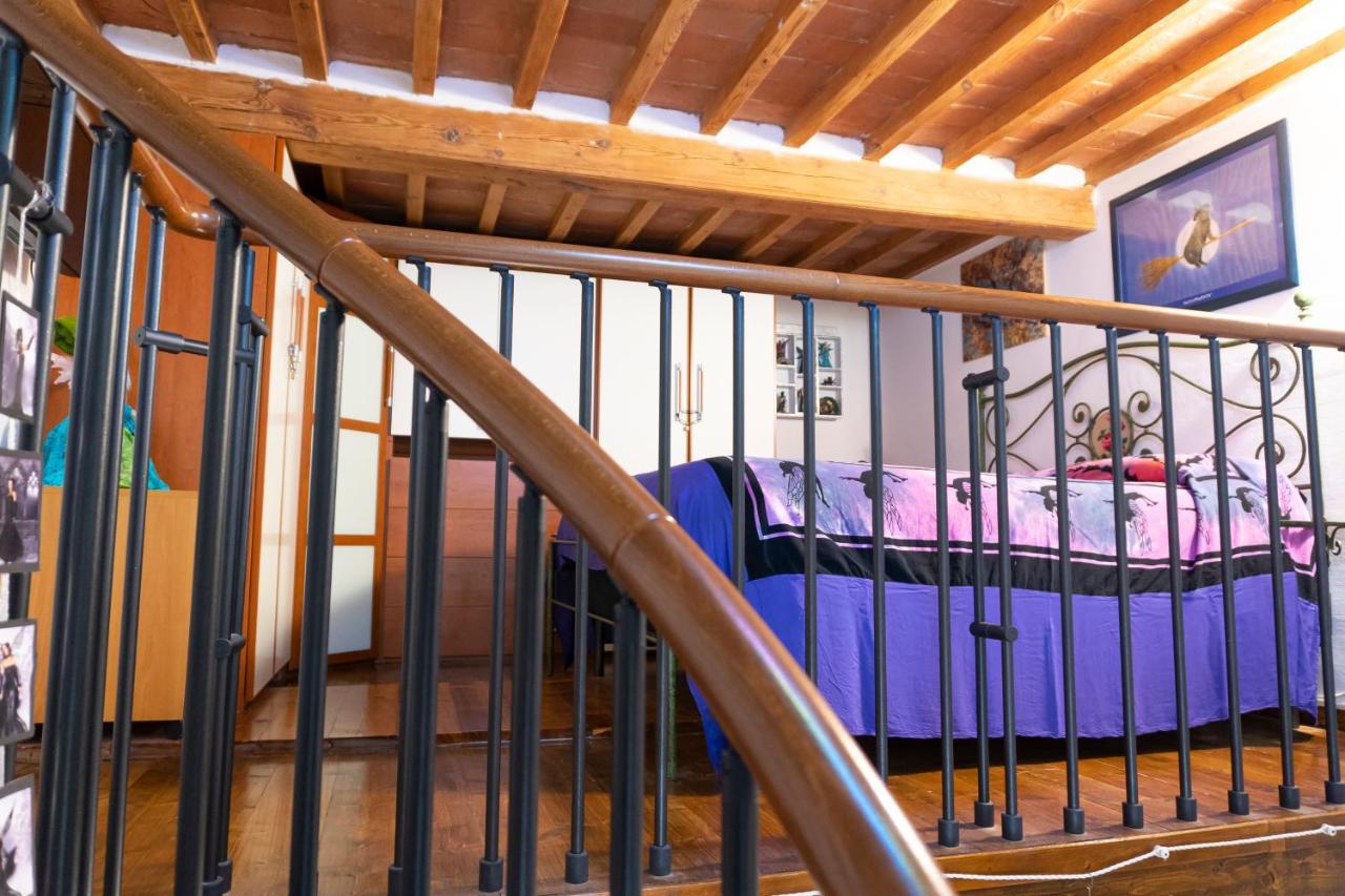 Le Streghe Rooms E Art,Centralissimo Con Garage Su Richiesta Livorno Eksteriør bilde
